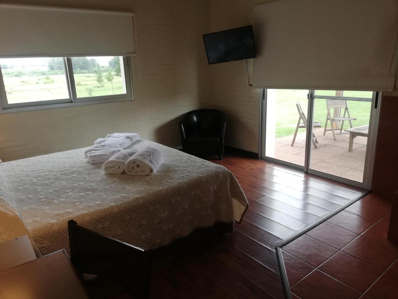 Hotel Juana De Ibarbourou Melo Esterno foto